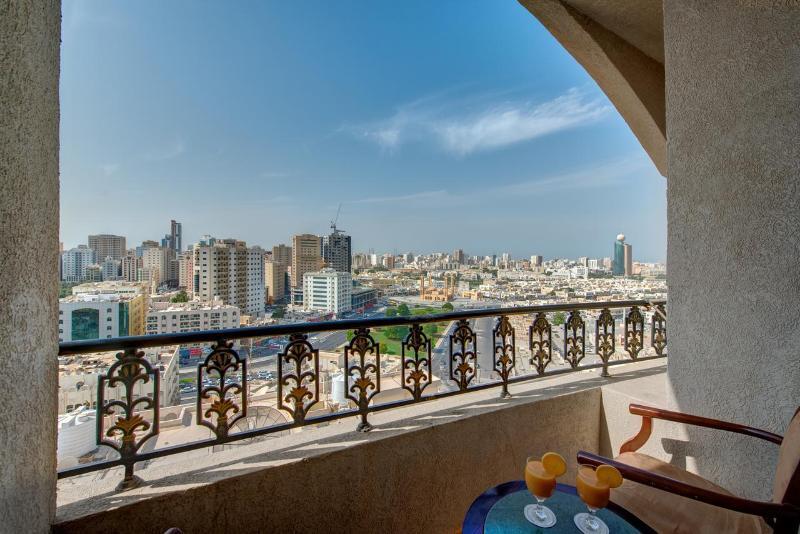 Tulip Inn Apartments Dubai Exterior photo